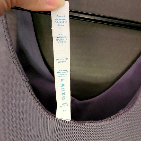 Athletic Sports Bra Crop Top, Size 4 - Picture 9 of 12